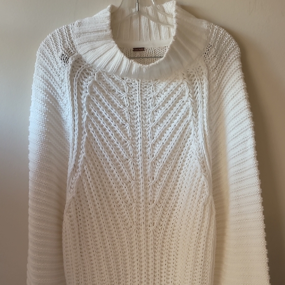 Free People Sweaters - Free People Sweetheart Sweater Turtleneck Loose/oversized Fitting-100%cotton